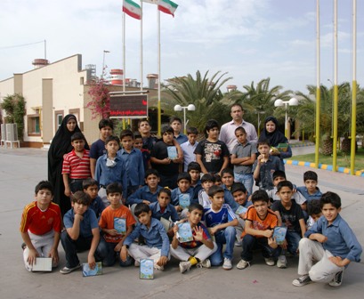 پتروشیمی فجر پذیرای دانش آموزان ماهشهری