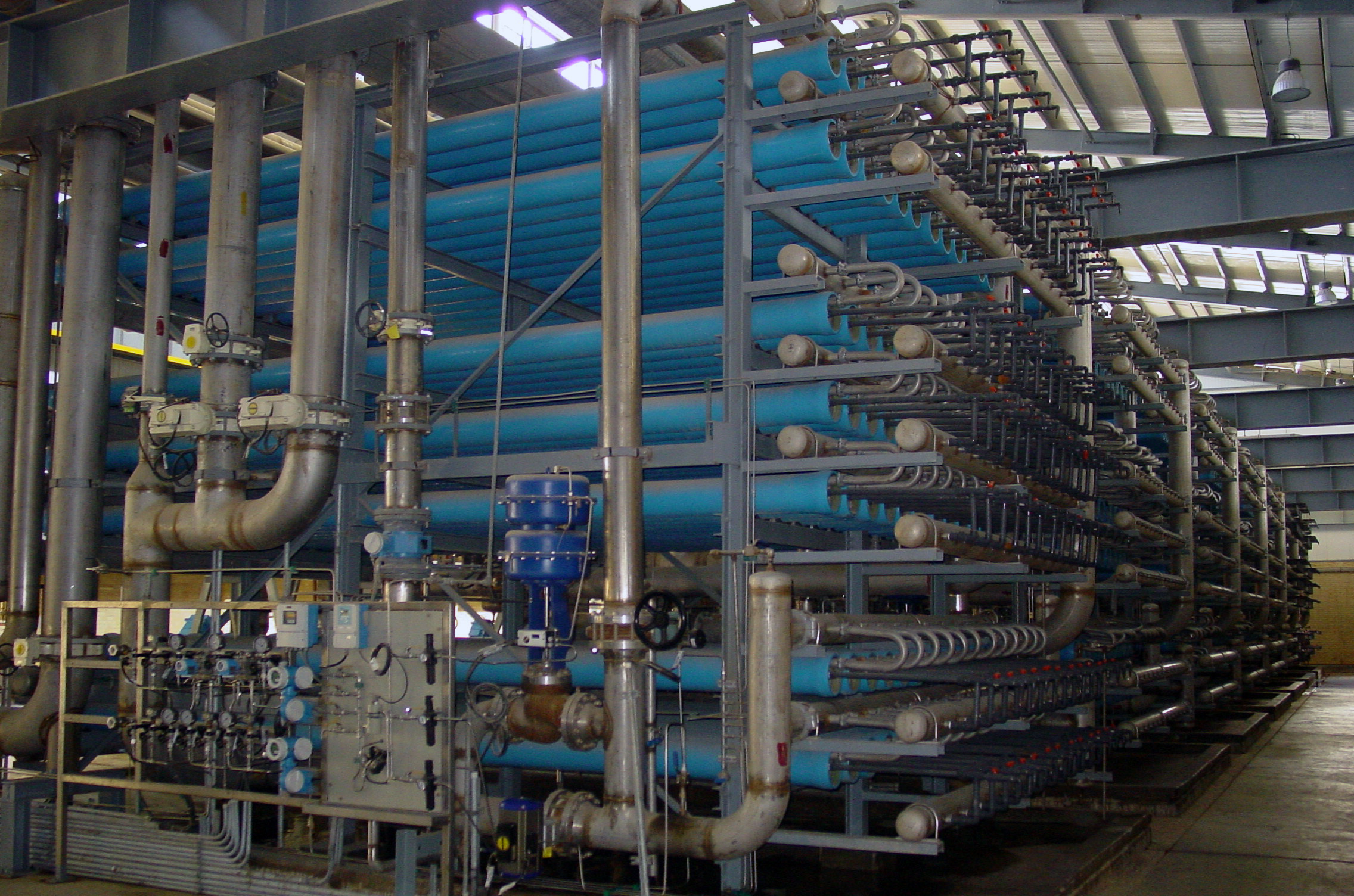شیرهای کنترل آب خروجی واحد بازیافت آب دور ریز اسمز معکوس در پتروشیمی فجر باز طراحی شدند