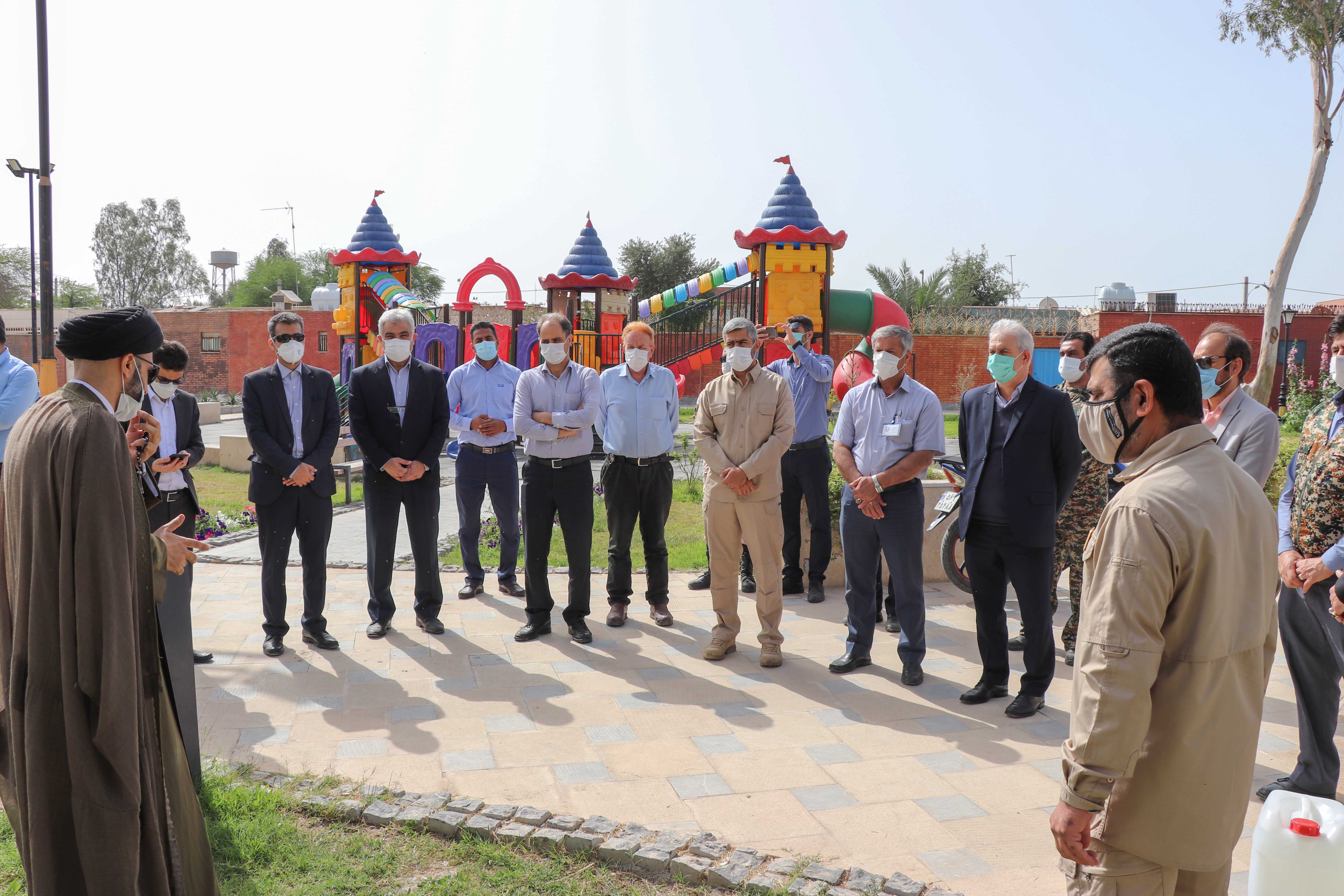 کاشت 100 نهال