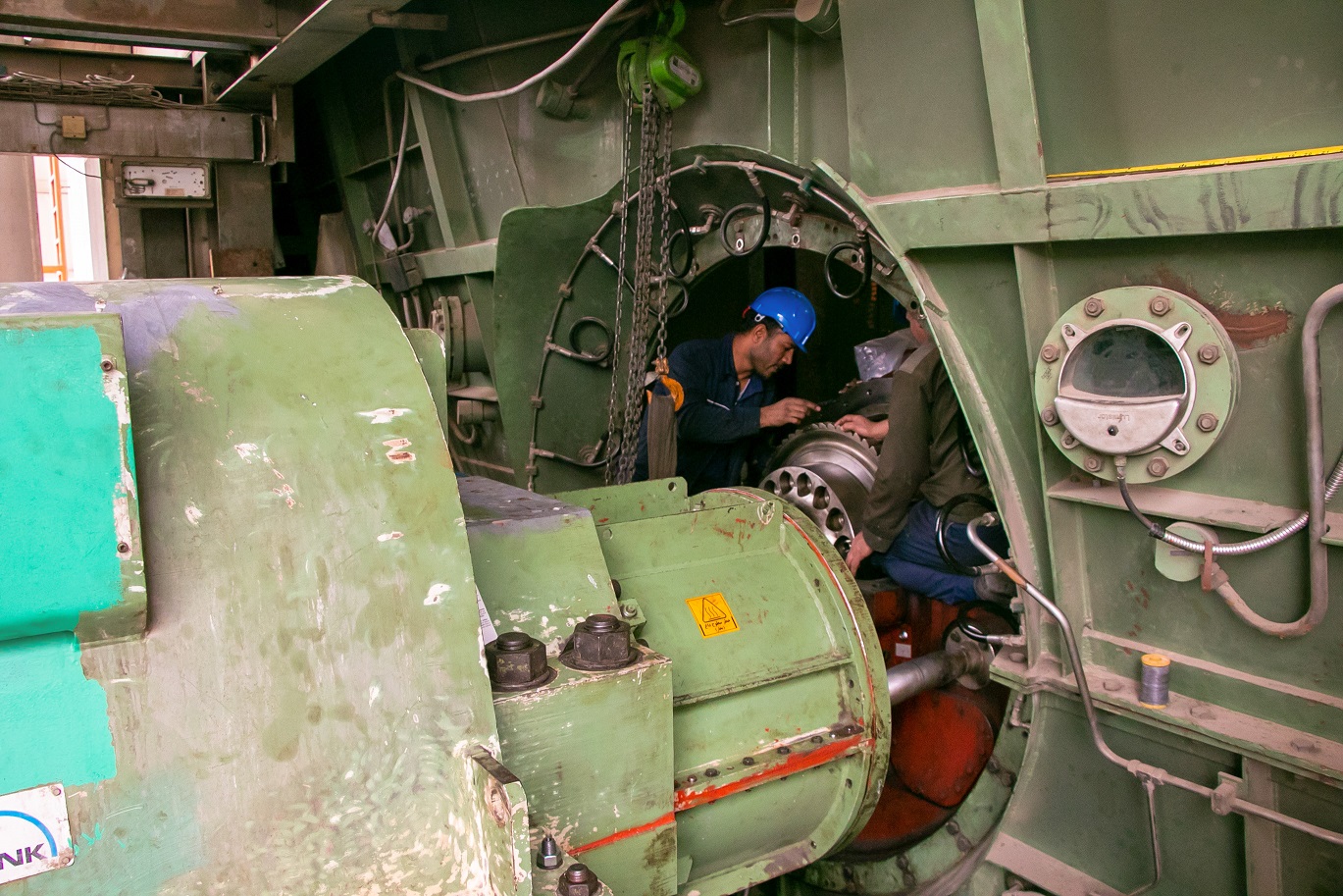 تعمیرات اساسی توربین 14-111