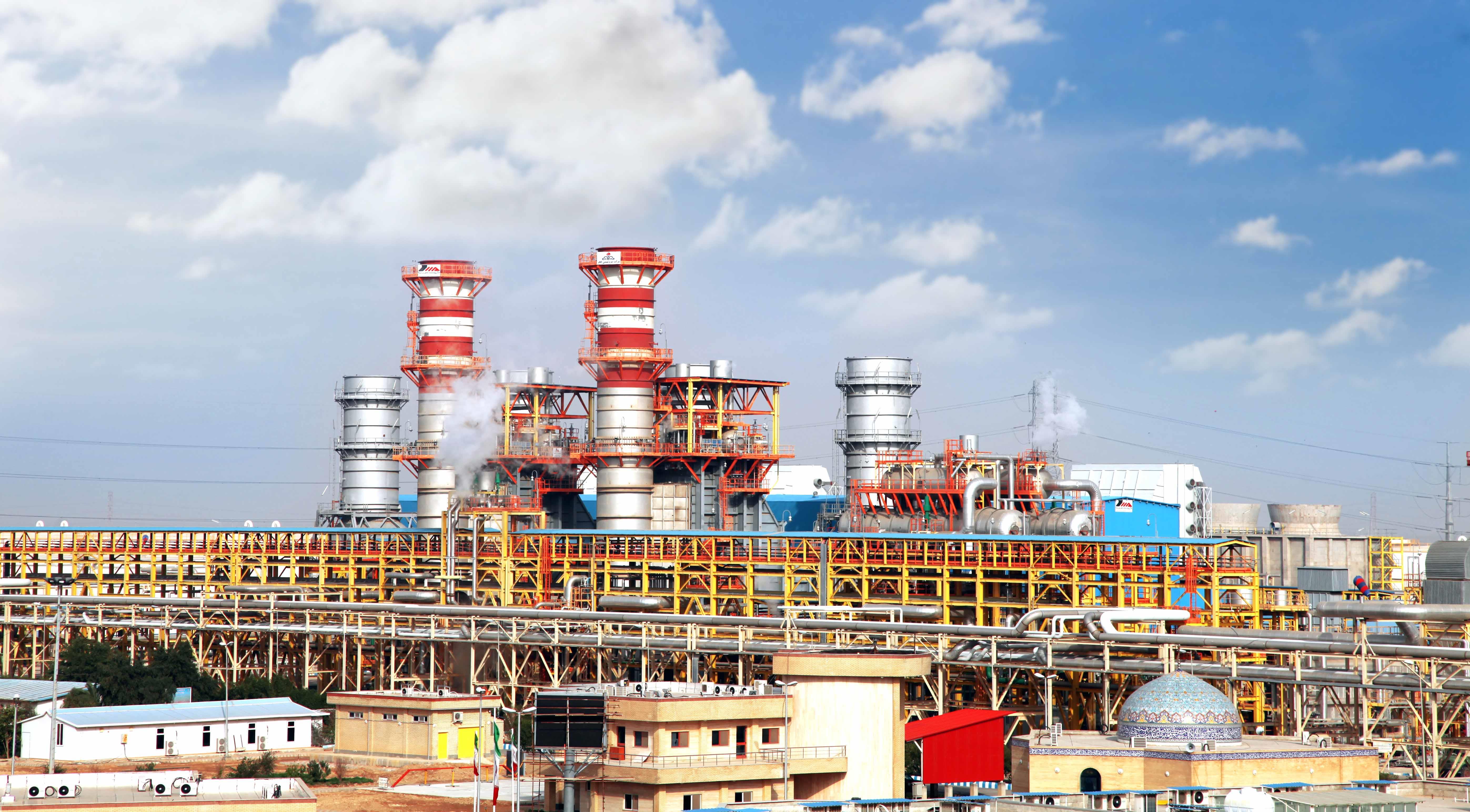 من المستشفى إلى المركز الثقافي: ماذا قدّمت فجر للطاقة للشعب خلال الأشهر التسعة الماضية؟