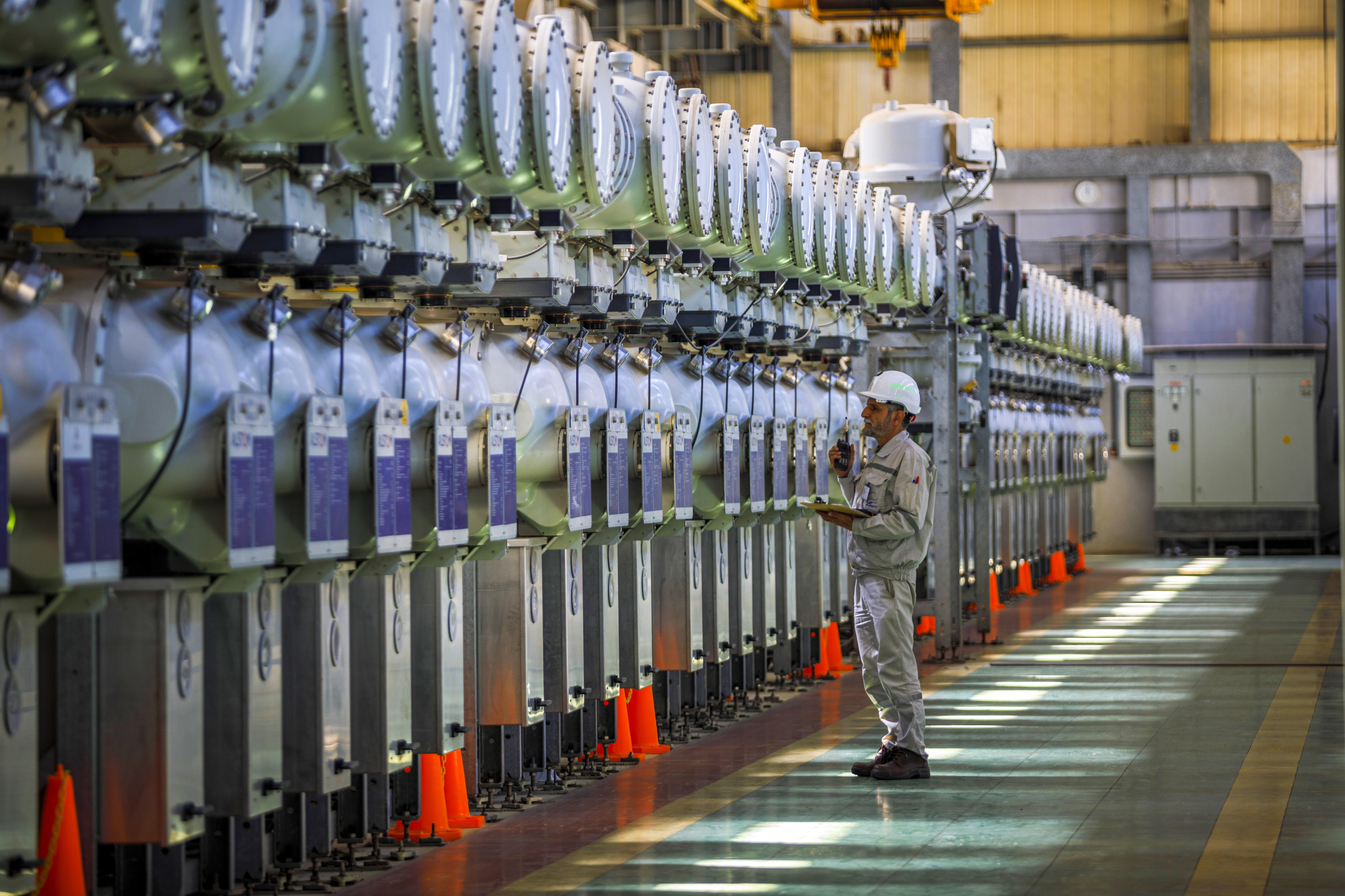 فجر انرژی، پشتیبان آسایش و سلامت مردم و صنایع