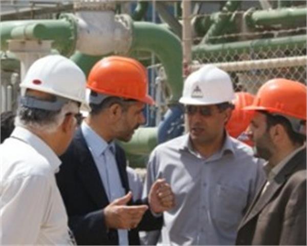 بازدید مدیرعامل صنایع پتروشیمی از طرح توسعه فجر 2