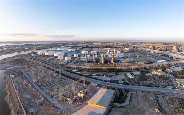 فجر انرژی خلیج فارس، ۱۵ همت به شرکت گاز پرداخت کرد