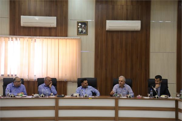 مدیرعامل شرکت پتروشیمی فجر: تمرکز بر نظرسنجی از پایه های مشتری مداری فجر است