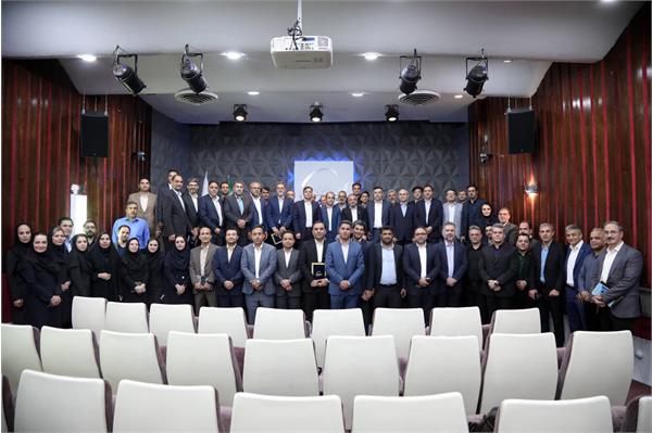 منابع انسانی شرکت فجر، ممتاز شناخته شد