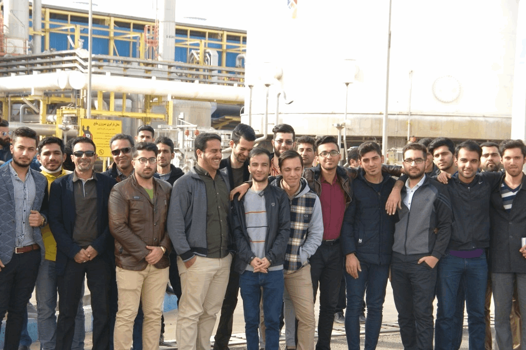 بازدید دانشجویان دانشگاه آزاد اسلامی ماهشهر از پتروشیمی فجر