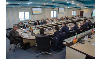 کمک به توسعه صنایع پایین دستی منطقه در نشست مدیران بازرگانی و مالی صنایع پتروشیمی بندر ماهشهر