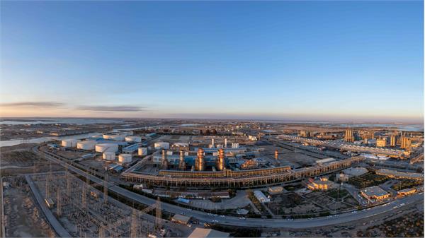 أداء شركه فجر في عام 2021/ من استدامه الإنتاج الصناعي و مساعده الاقتصاد الوطني إلى الأداء الاجتماعي والبيئي الشامل