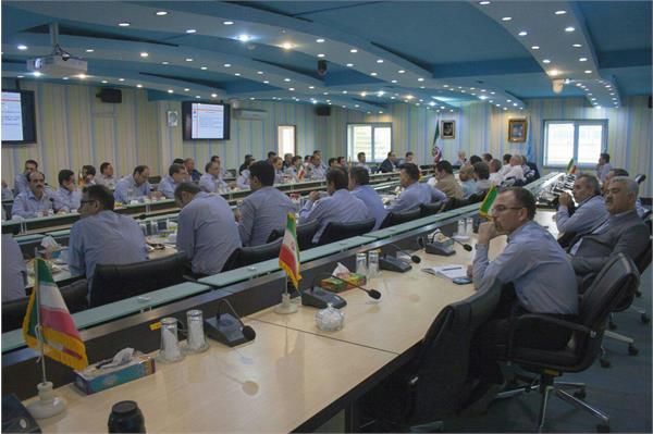 بیش از 500 ساعت کار میدانی صرف ممیزی سیستم های ایمنی، بهداشت و محیط زیست پتروشیمی فجر شد