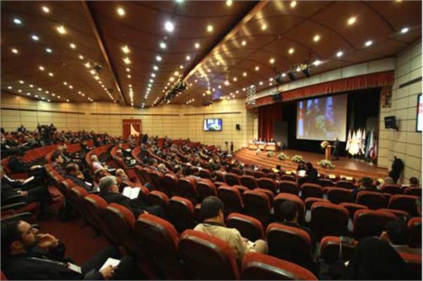 حمایت پتروشیمی فجر از کنگره راهبردی نفت و نیرو