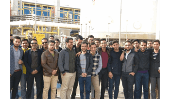 بازدید دانشجویان دانشگاه آزاد اسلامی ماهشهر از پتروشیمی فجر