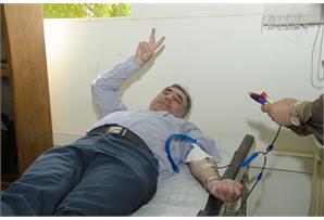 گزارش یک فعالیت مسئولانه در پتروشیمی فجر/کارکنان 110 واحد خون به سازمان انتقال خون اهدا کردند